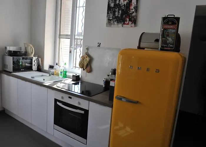 Casa vacanze Au Centre De Nîmes